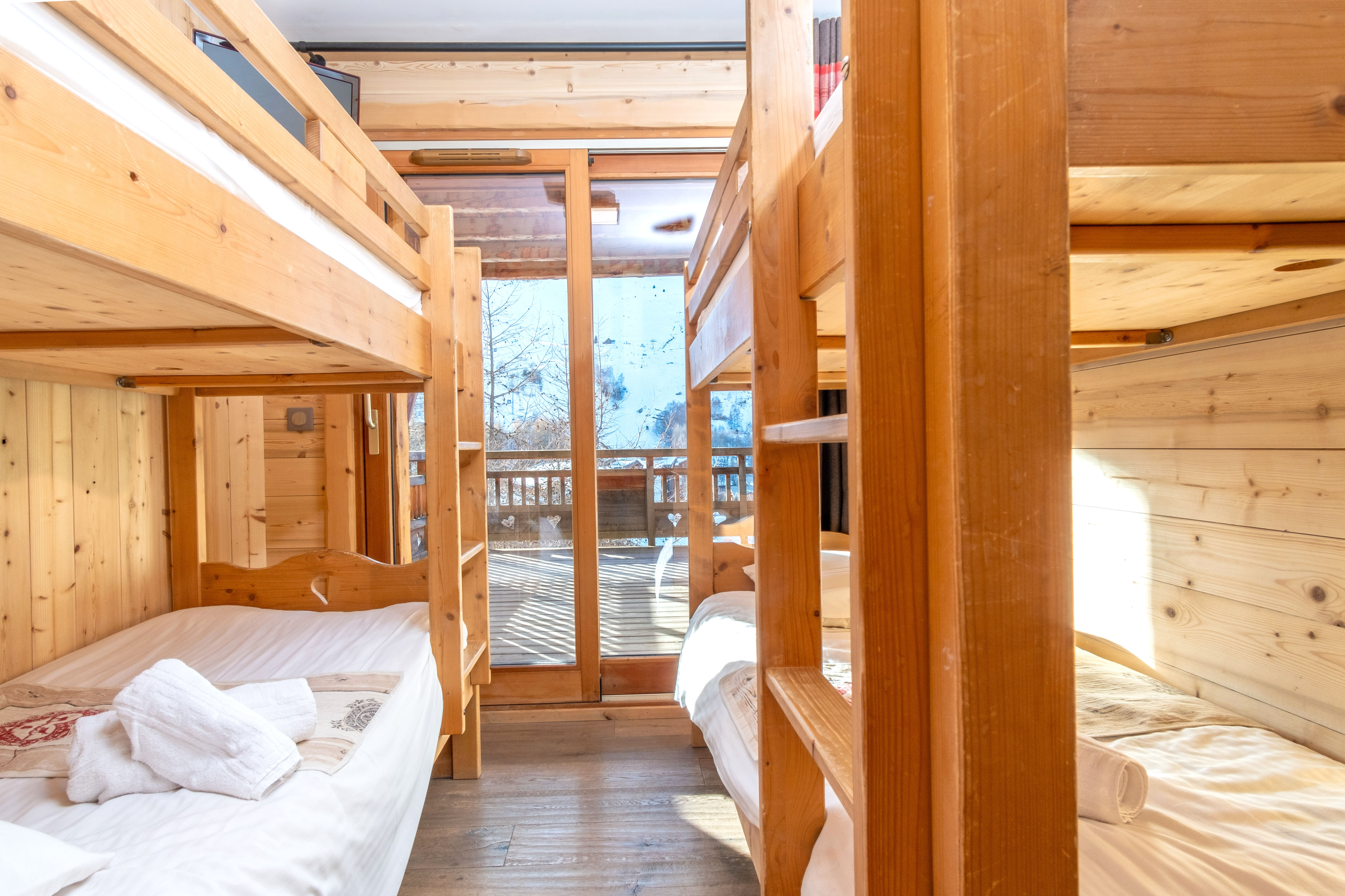 Chambre rouge - Chalet Husky